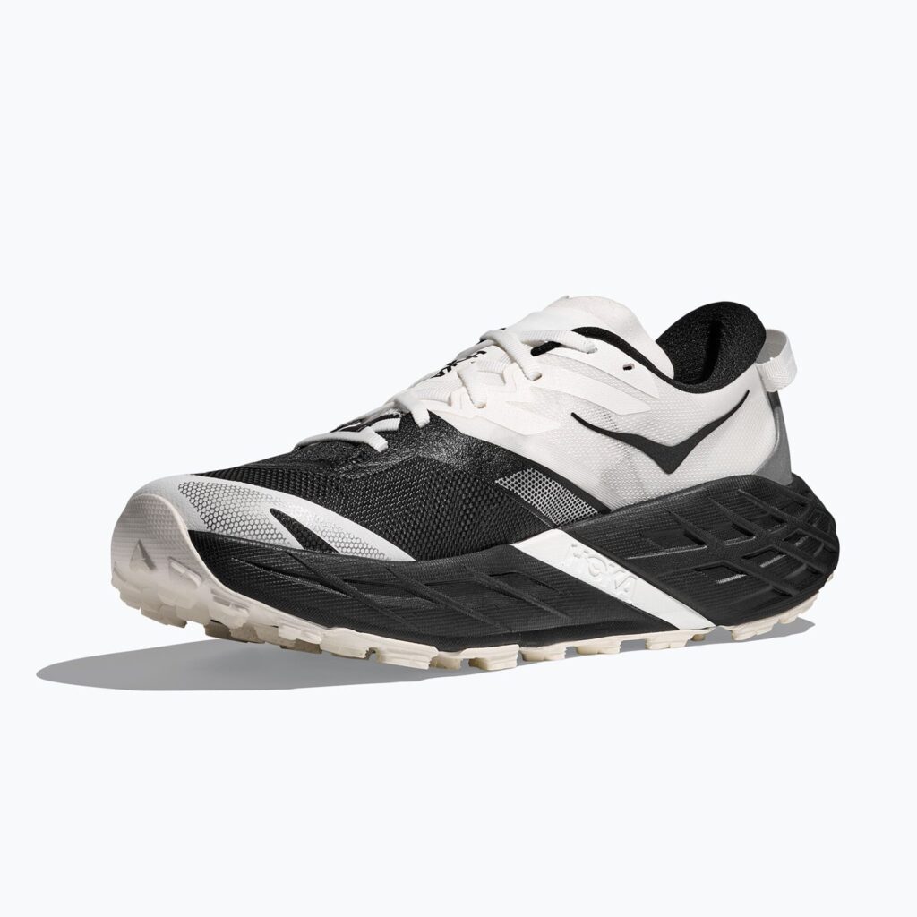 Женские беговые кроссовки HOKA Speedgoat 7 black/white