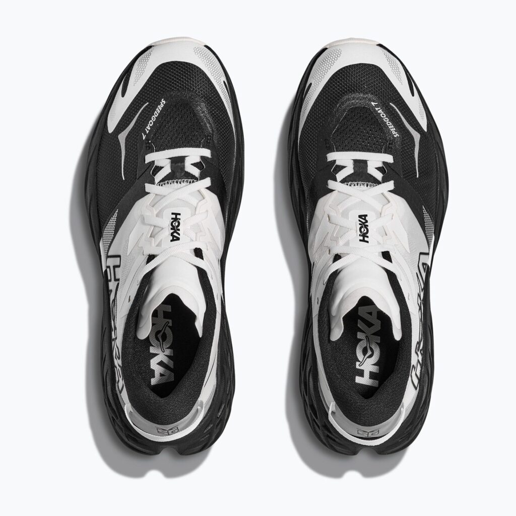 Женские беговые кроссовки HOKA Speedgoat 7 black/white