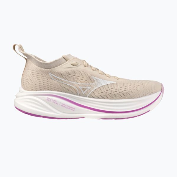 Женские кроссовки для бега Mizuno Neo Zen 2 summer sand/white/cattleya orc