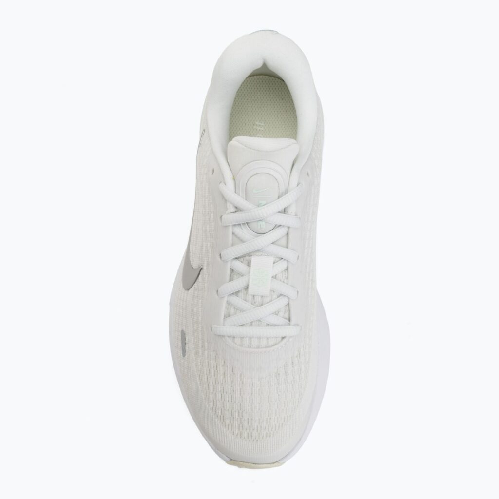 Женские кроссовки для бега Nike Journey Run summit white/metallic silver