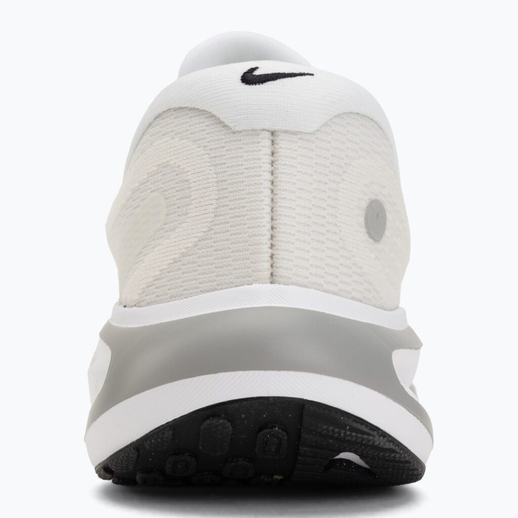 Женские кроссовки для бега Nike Journey Run white/sail/black/metallic silver