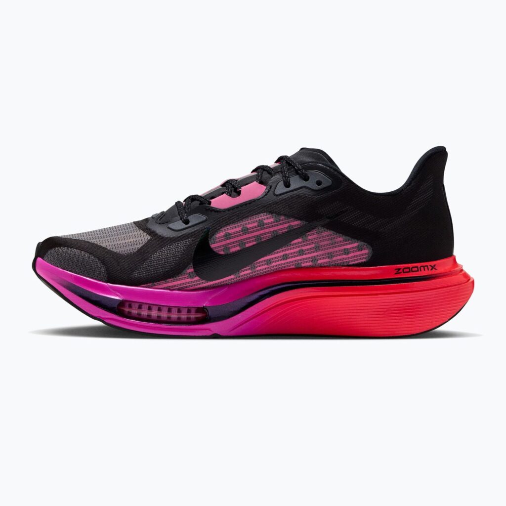 Женские кроссовки Nike Pegasus Plus 2 black/hyper pink/laser crimson/black