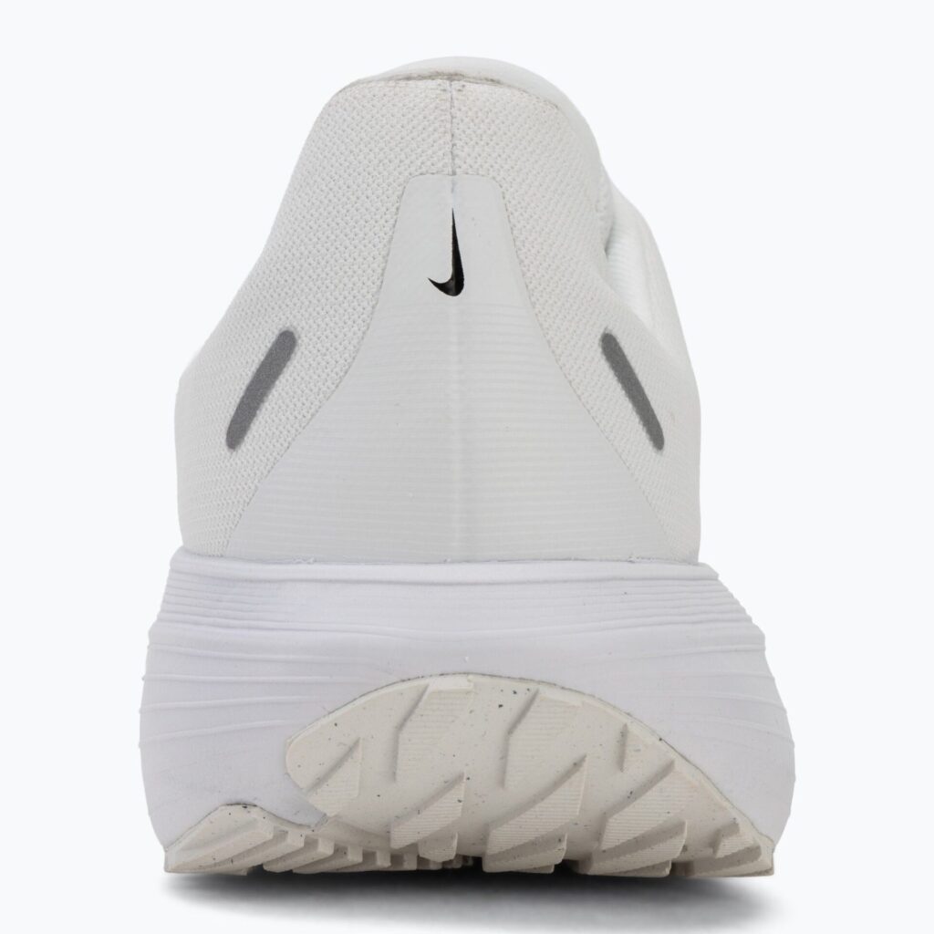 Женские кроссовки для бега Nike Quest 7 summit white/white/metallic silver/black