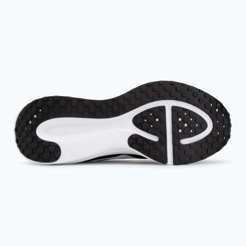 Женские кроссовки для бега Nike Revolution 8 black/iron grey/white