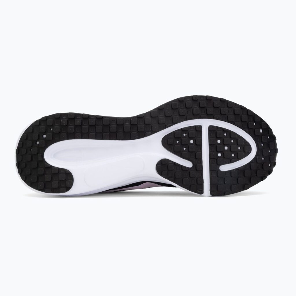 Женские кроссовки для бега Nike Revolution 8 black/white/anthracite/pink foam