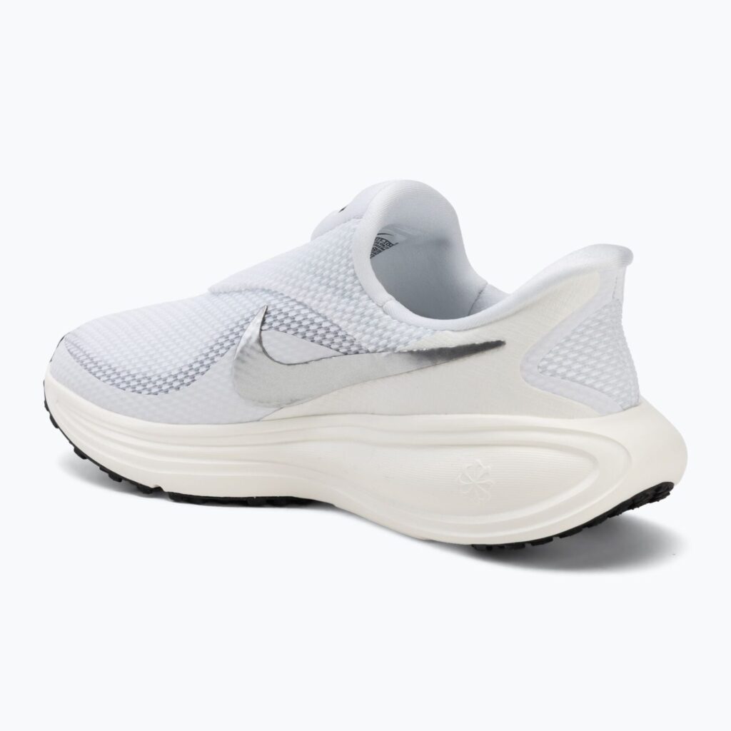 Женские кроссовки для бега Nike Revolution 8 EasyOn white/sail/black/metallic silver