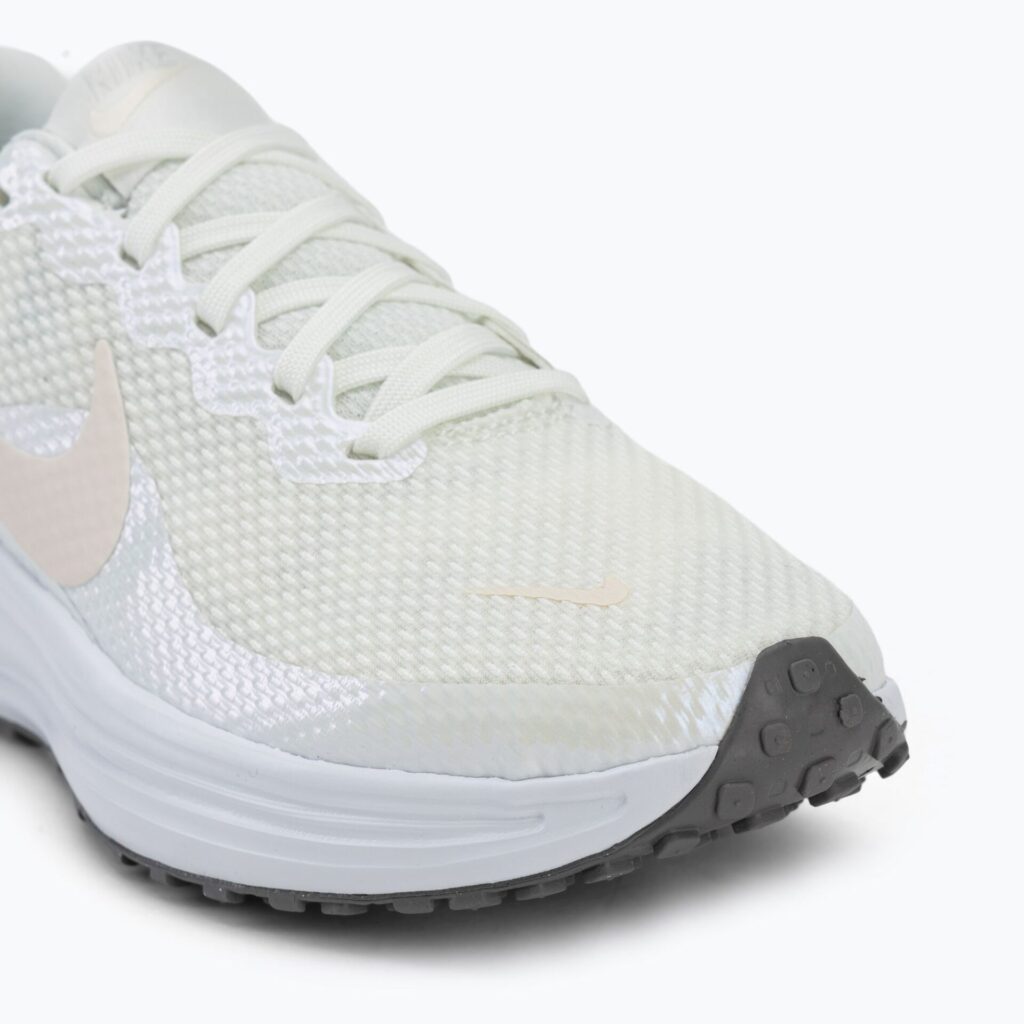 Женские кроссовки для бега Nike Revolution 8 sail/white/pencil point/chalk