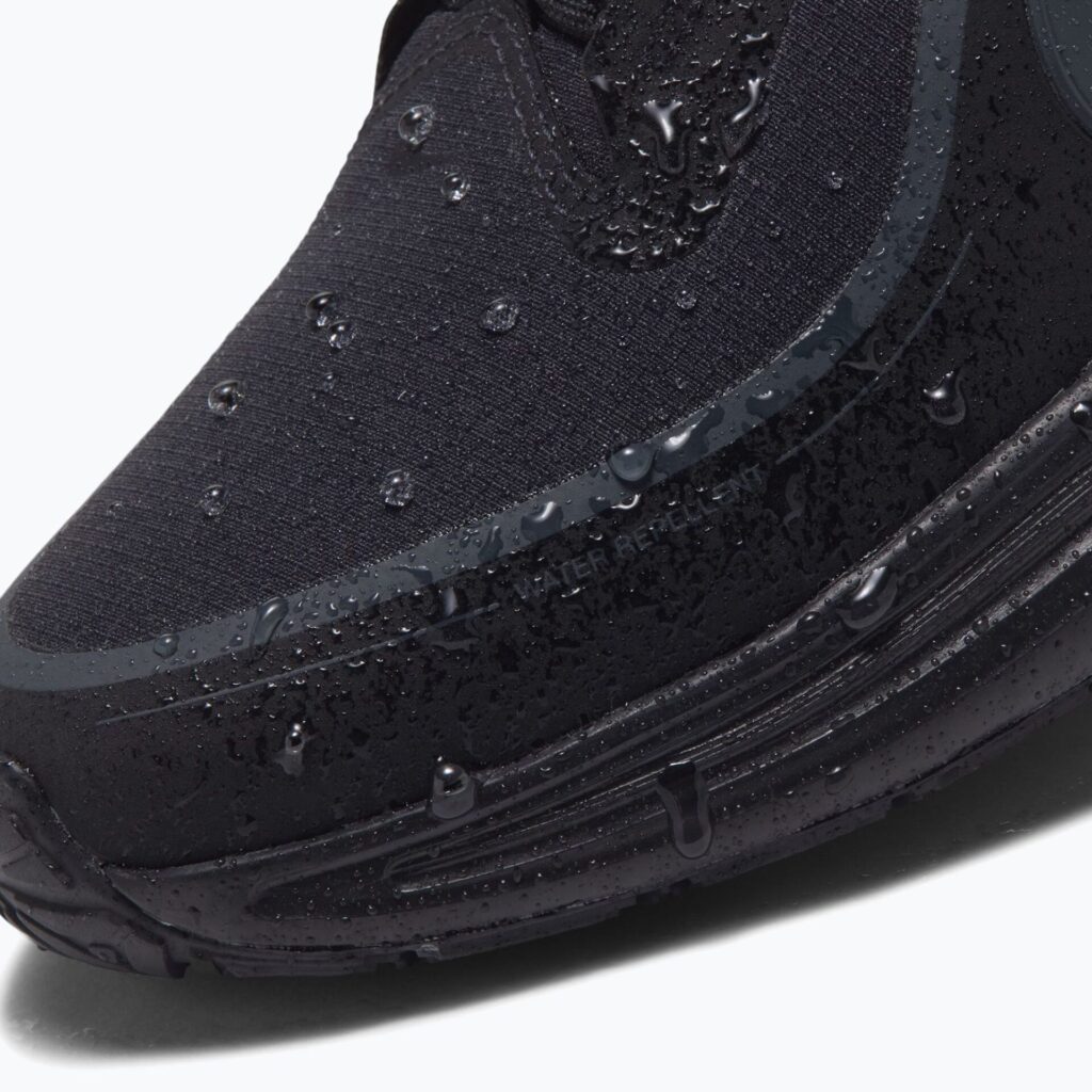Женские кроссовки для бега Nike Revolution 8 Utility black/anthracite