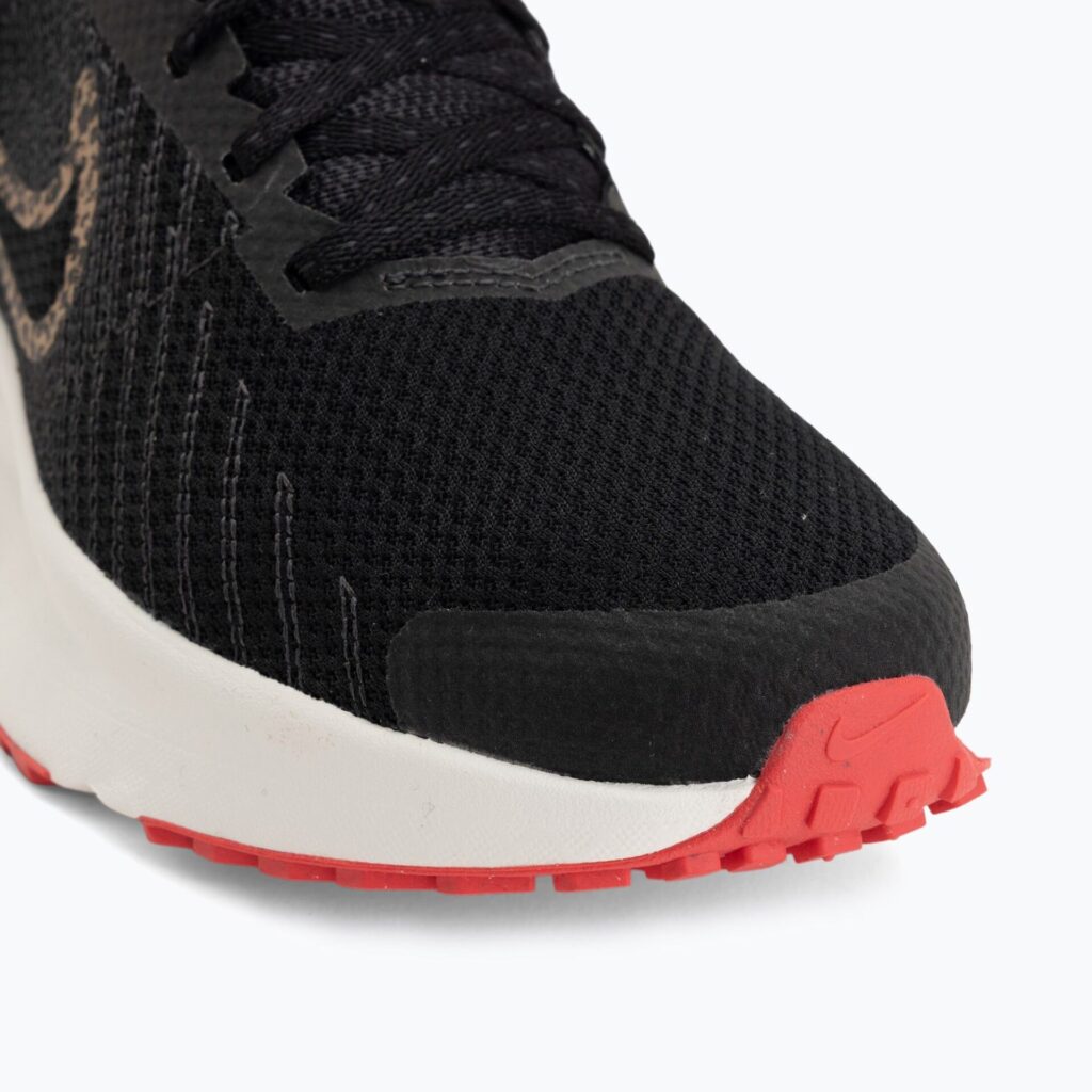Женские кроссовки для бега Nike Run Defy black/sail/anthracite/british khaki