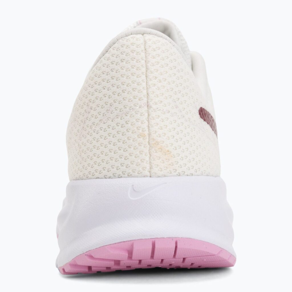 Женские кроссовки для бега Nike Run Defy sail/white/pink rise/pink smoke