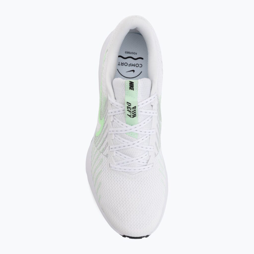 Женские кроссовки для бега Nike Run Defy white/cucumber calm/black/illusion green