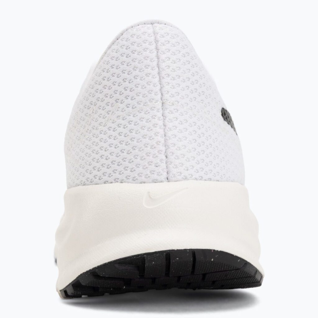 Женские кроссовки для бега Nike Run Defy white/sail/off white/black