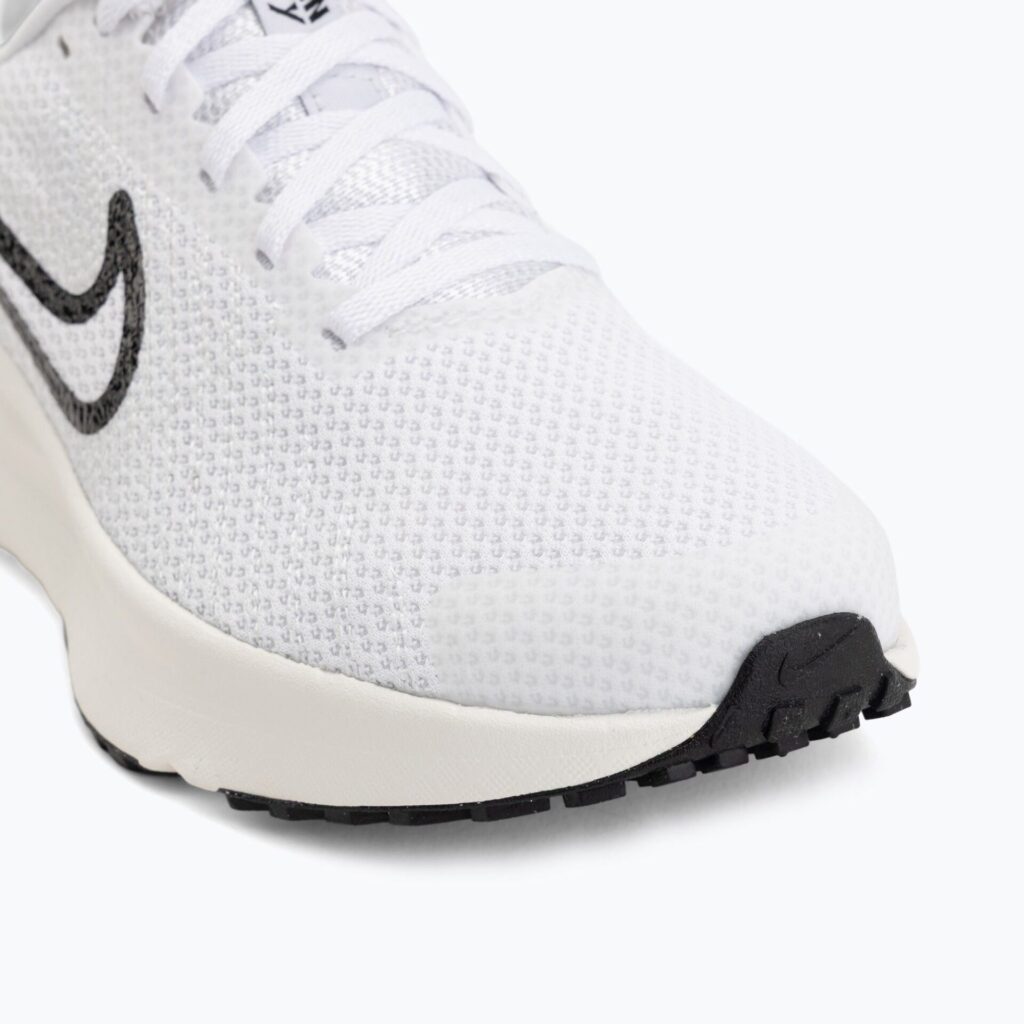 Женские кроссовки для бега Nike Run Defy white/sail/off white/black