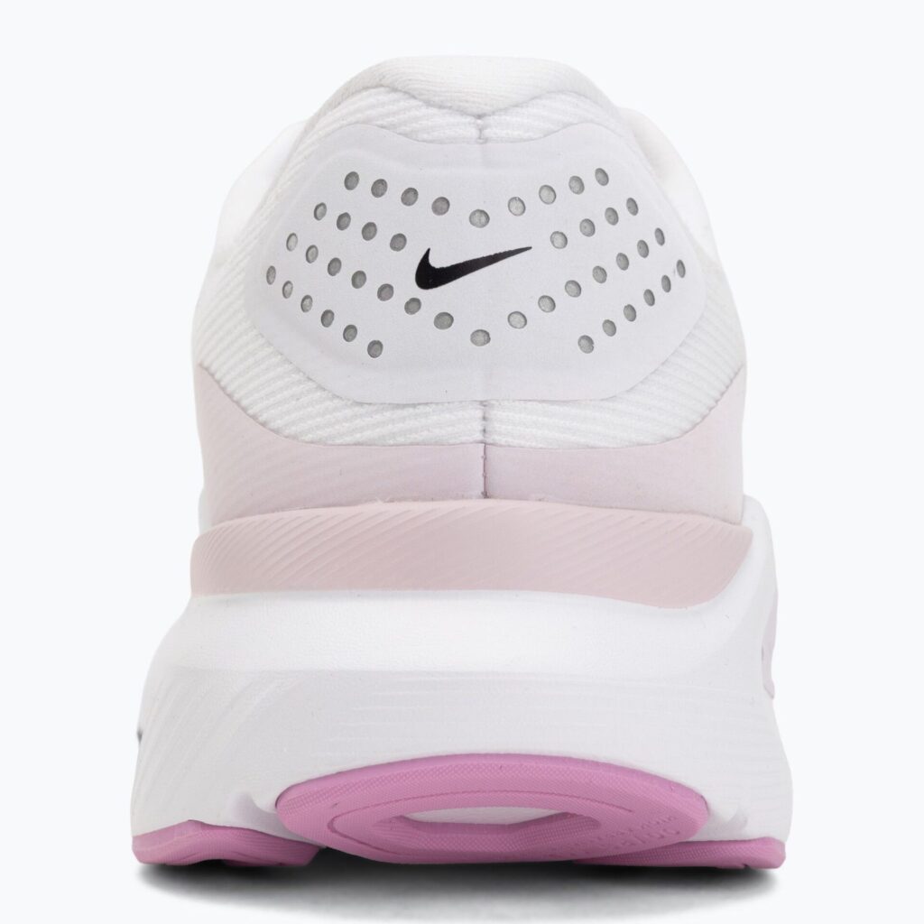 Женские кроссовки для бега Nike Structure 26 white/bleached lilac/light magenta/black