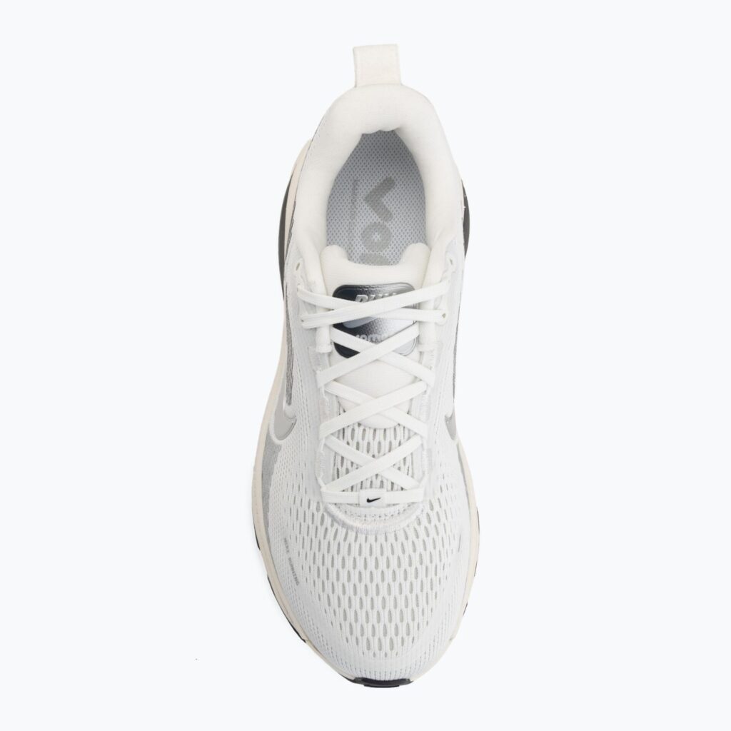 Женские кроссовки для бега Nike Vomero 18 summit white/sail/metallic silver