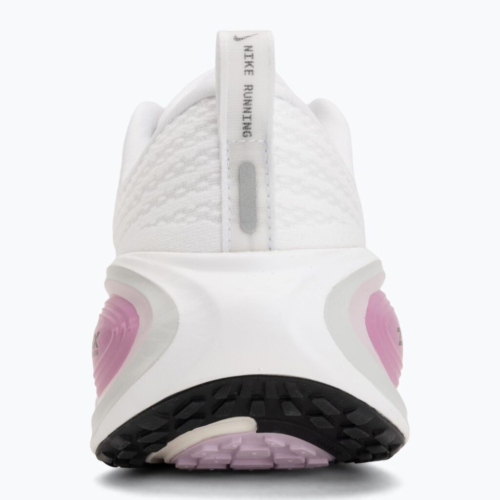Женские кроссовки для бега Nike Vomero Plus white/bleached lilac/metallic silver