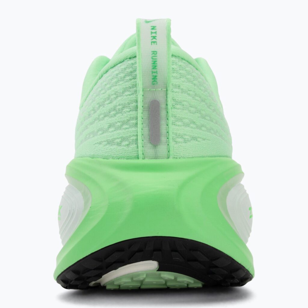 Женские кроссовки для бега Nike Vomero Plus white/illusion green/metallic silver