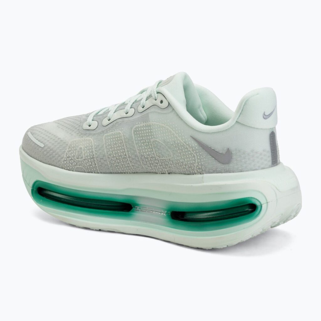 Женские кроссовки для бега Nike Vomero Premium barely green/metallic silver