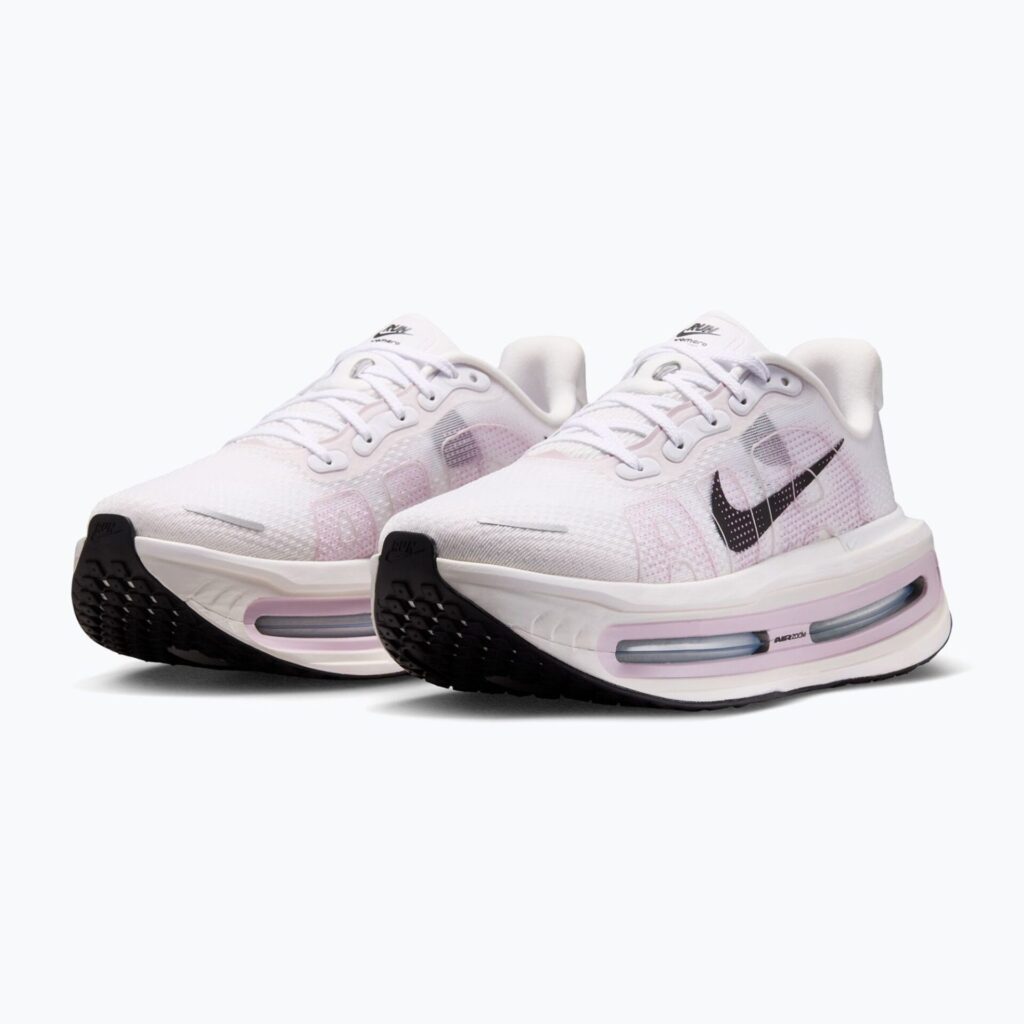 Женские кроссовки для бега Nike Vomero Premium white/summit white/bleached lilac/black