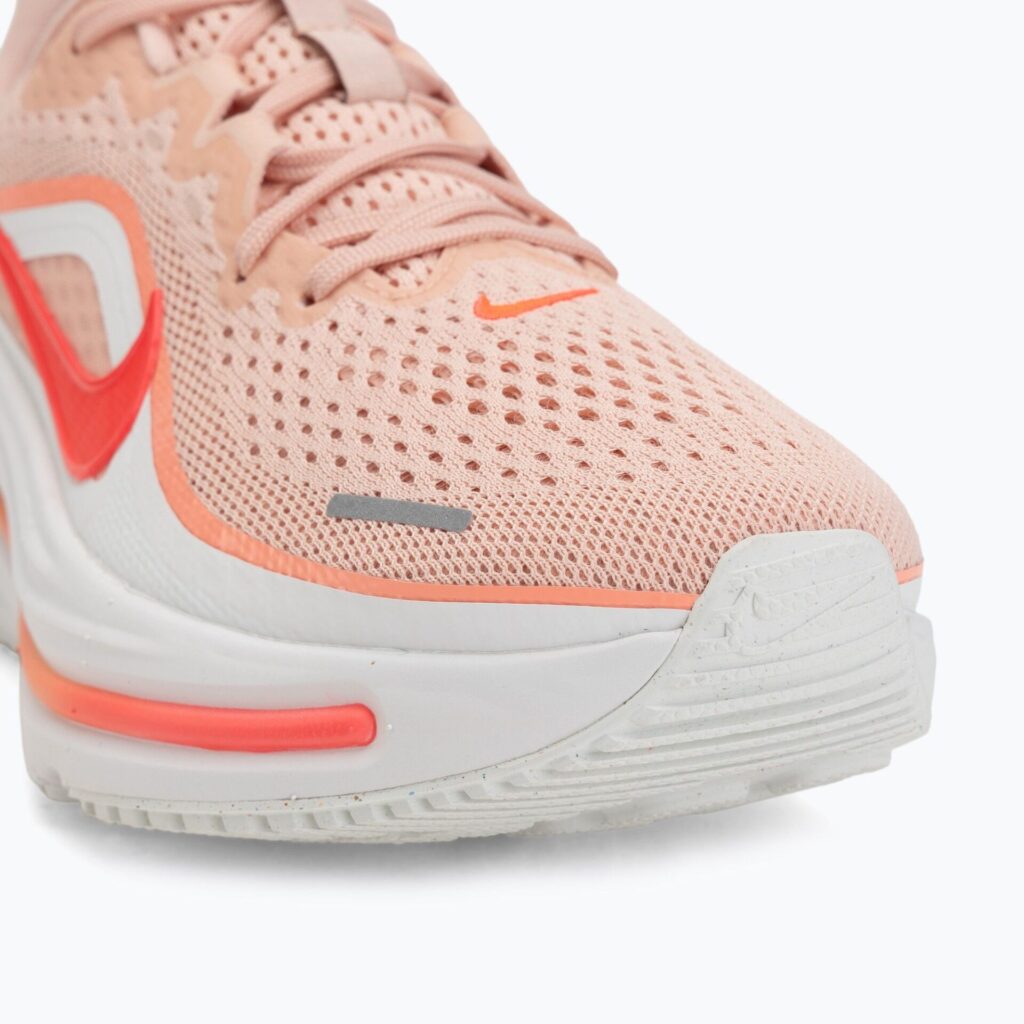 Женские кроссовки для бега Nike Winflo 12 arctic orange/summit white/fFlash crimson
