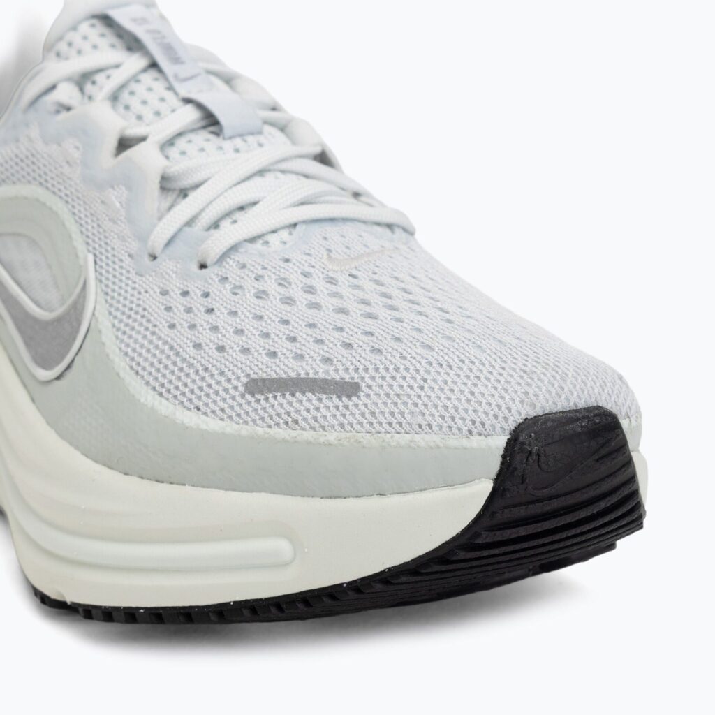 Женские кроссовки для бега Nike Winflo 12 off white/barely green/metallic silver