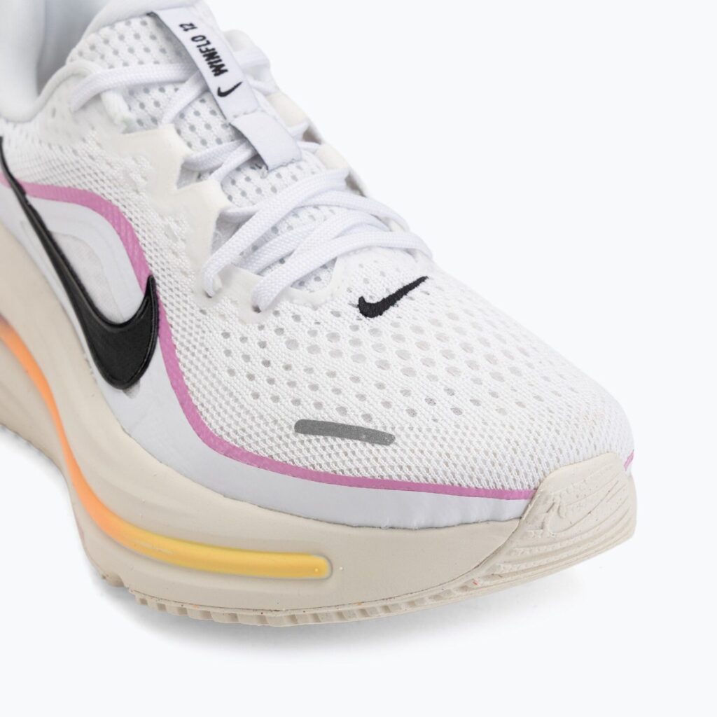 Женские кроссовки для бега Nike Winflo 12 white/light magenta/chalk/black