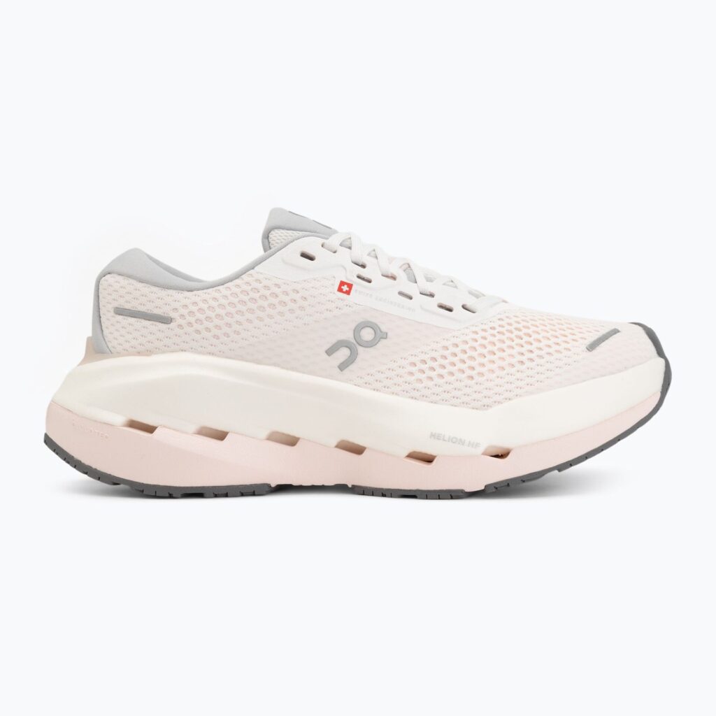 Женские кроссовки для бега On Cloudrunner 3 Max white/salt