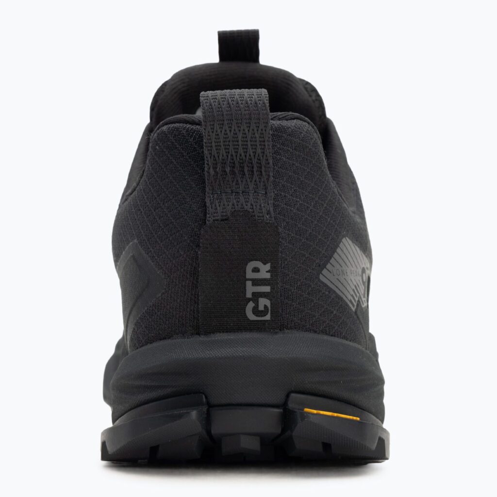 Altra Кроссовки для бега мужские Lone Peak 9+ black