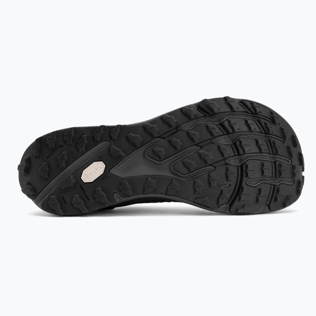 Кроссовки для бега мужские Timp 6 black/black