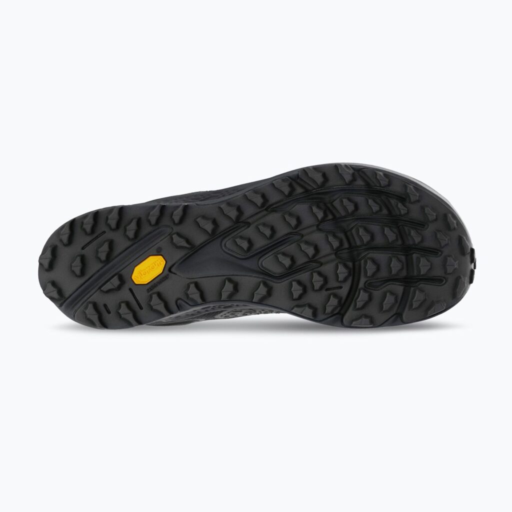 Кроссовки для бега мужские Timp 6 GTX black/black