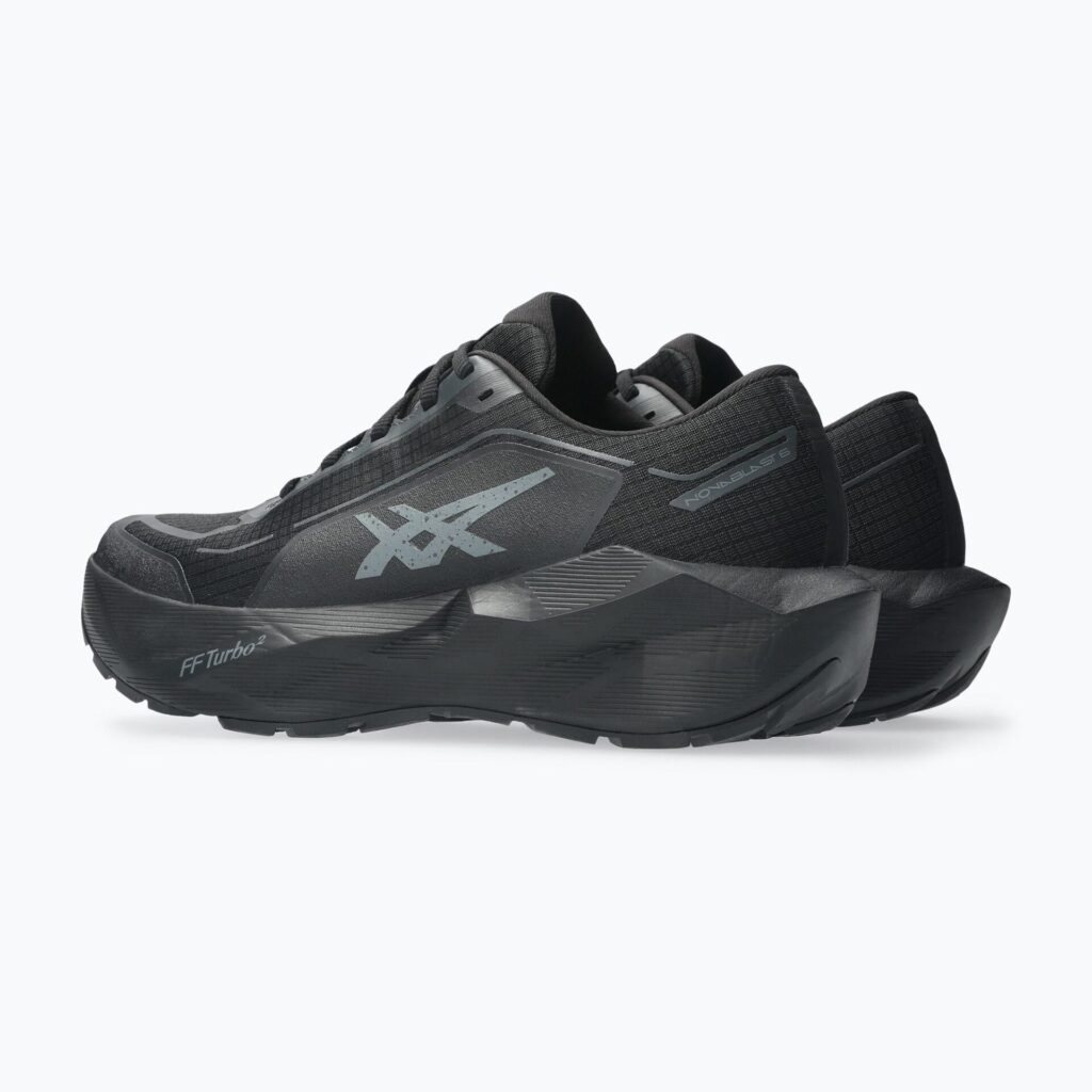 Кроссовки для бега мужскиеASICS Novablast 6 GTX black/graphite grey