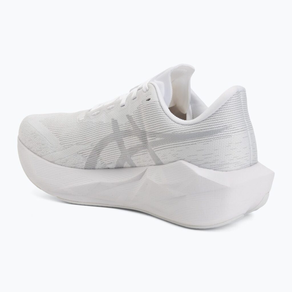 Кроссовки для бега мужскиеASICS Novablast 6 white/white