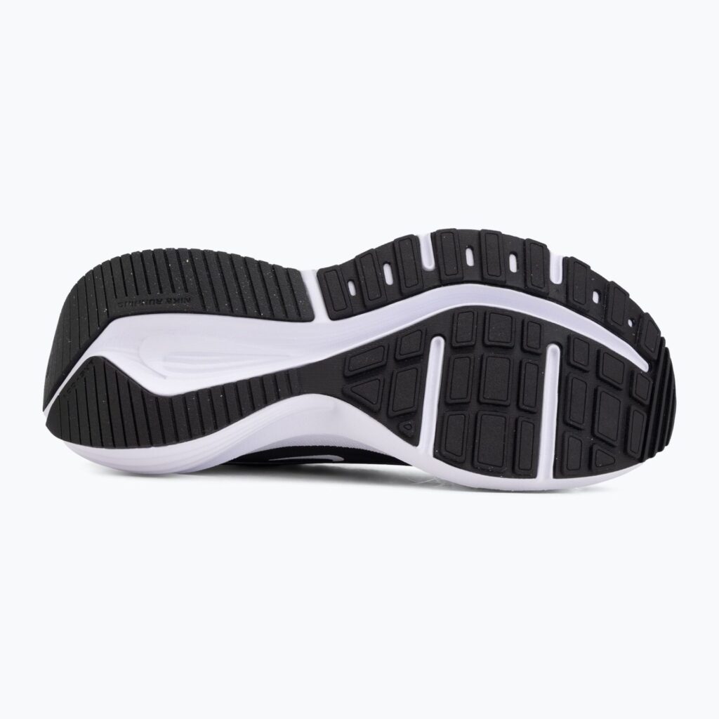 Кроссовки для бега Nike Downshifter 14 black/anthracite/wolf grey/white