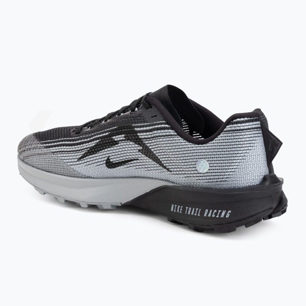 Кроссовки для бега Nike Kiger 10 black/white/cool grey/white