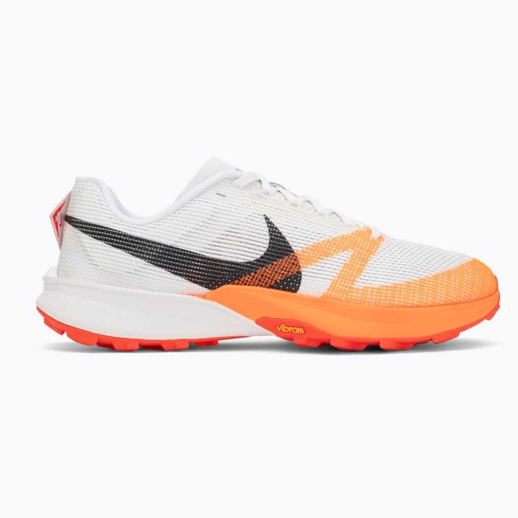 Кроссовки для бега Nike Kiger 10 white/photon dust/total orange/black