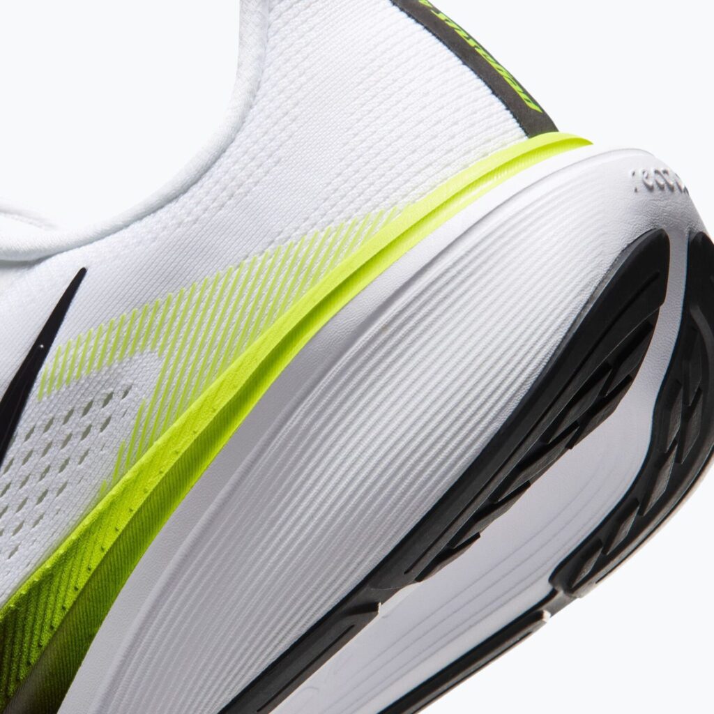 Кроссовки для бега Nike Pegasus 42 white/lemon venom/white/black