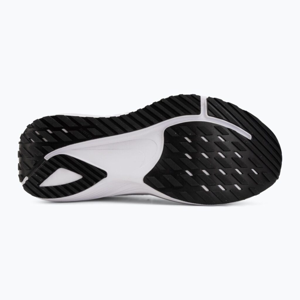Кроссовки для бега Nike Quest 7 pure platinum/white/wolf grey/black