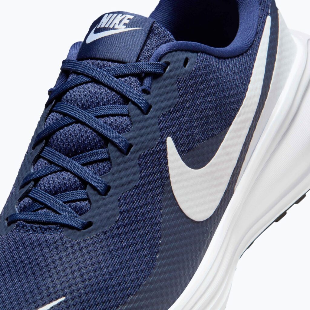 Кроссовки для бега Nike Revolution 8 midnight navy/white/black/pure platinum