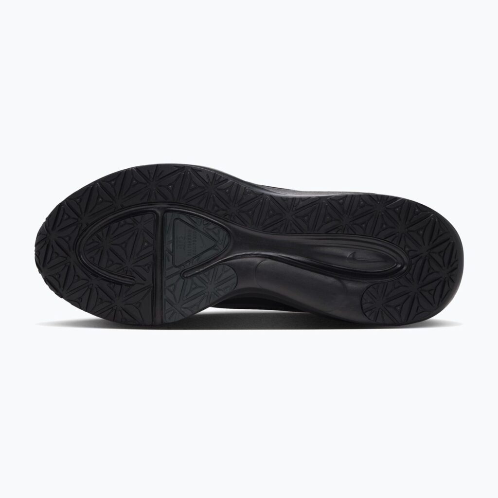 Кроссовки для бега Nike Revolution 8 Utility black/anthracite