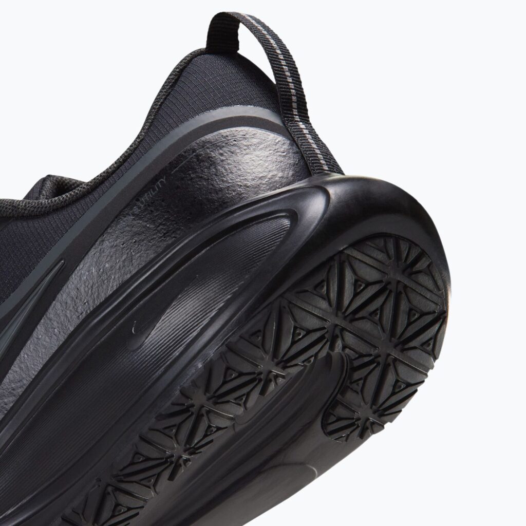 Кроссовки для бега Nike Revolution 8 Utility black/anthracite