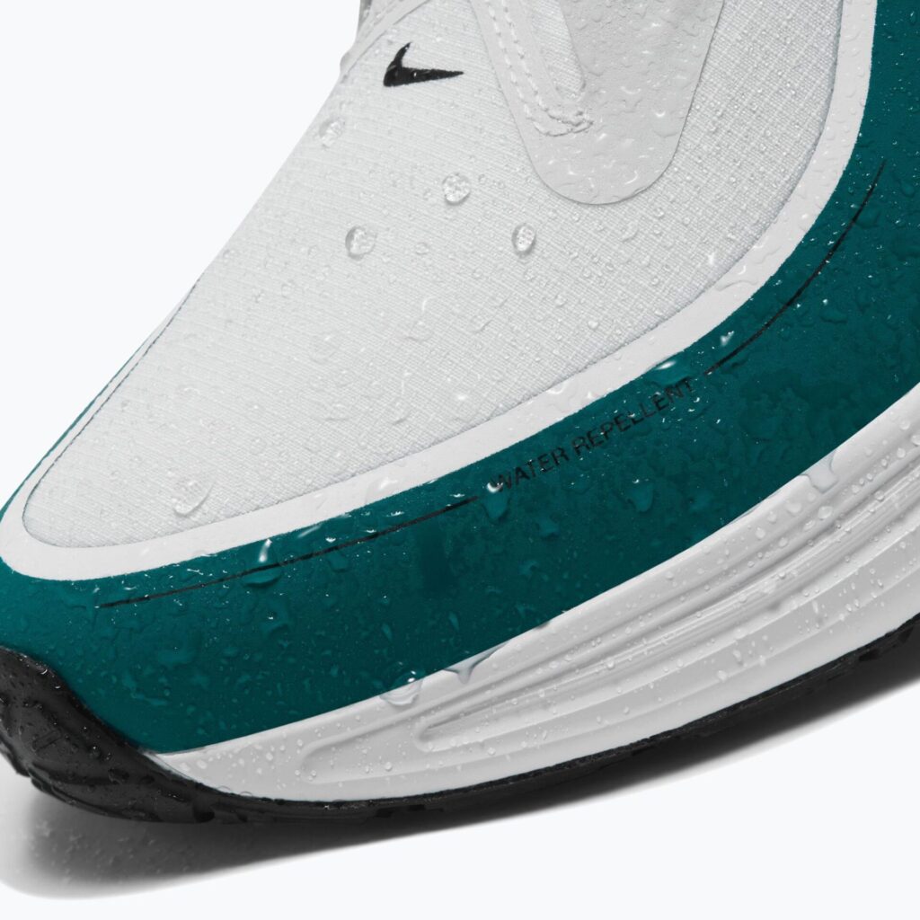 Кроссовки для бега Nike Revolution 8 Utility off white/bright spruce/black