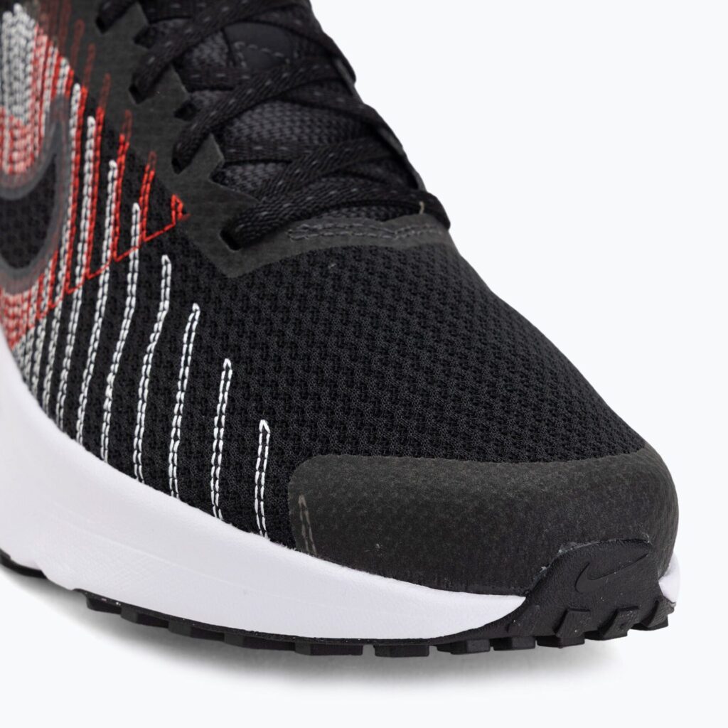Кроссовки для бега Nike Run Defy black/university red/white/cool grey