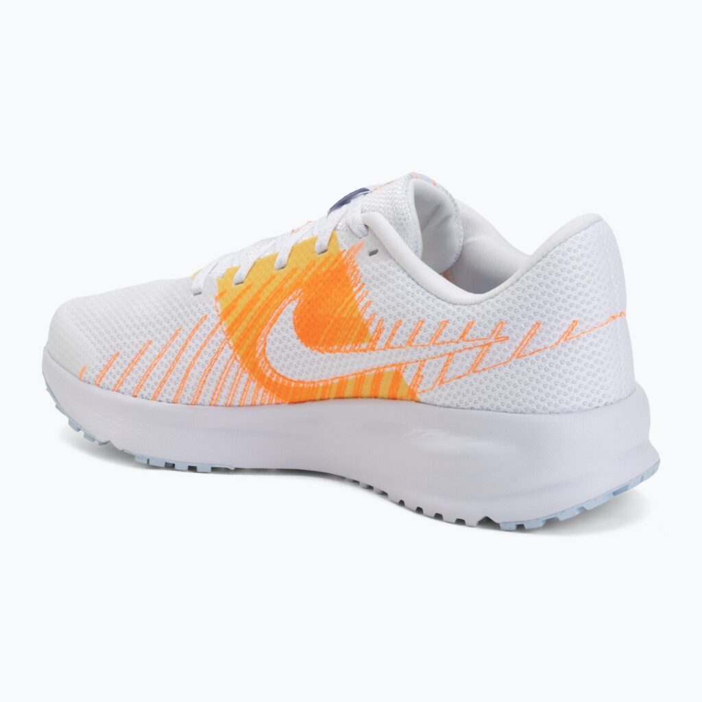 Кроссовки для бега Nike Run Defy white/topaz gold/blue crystal