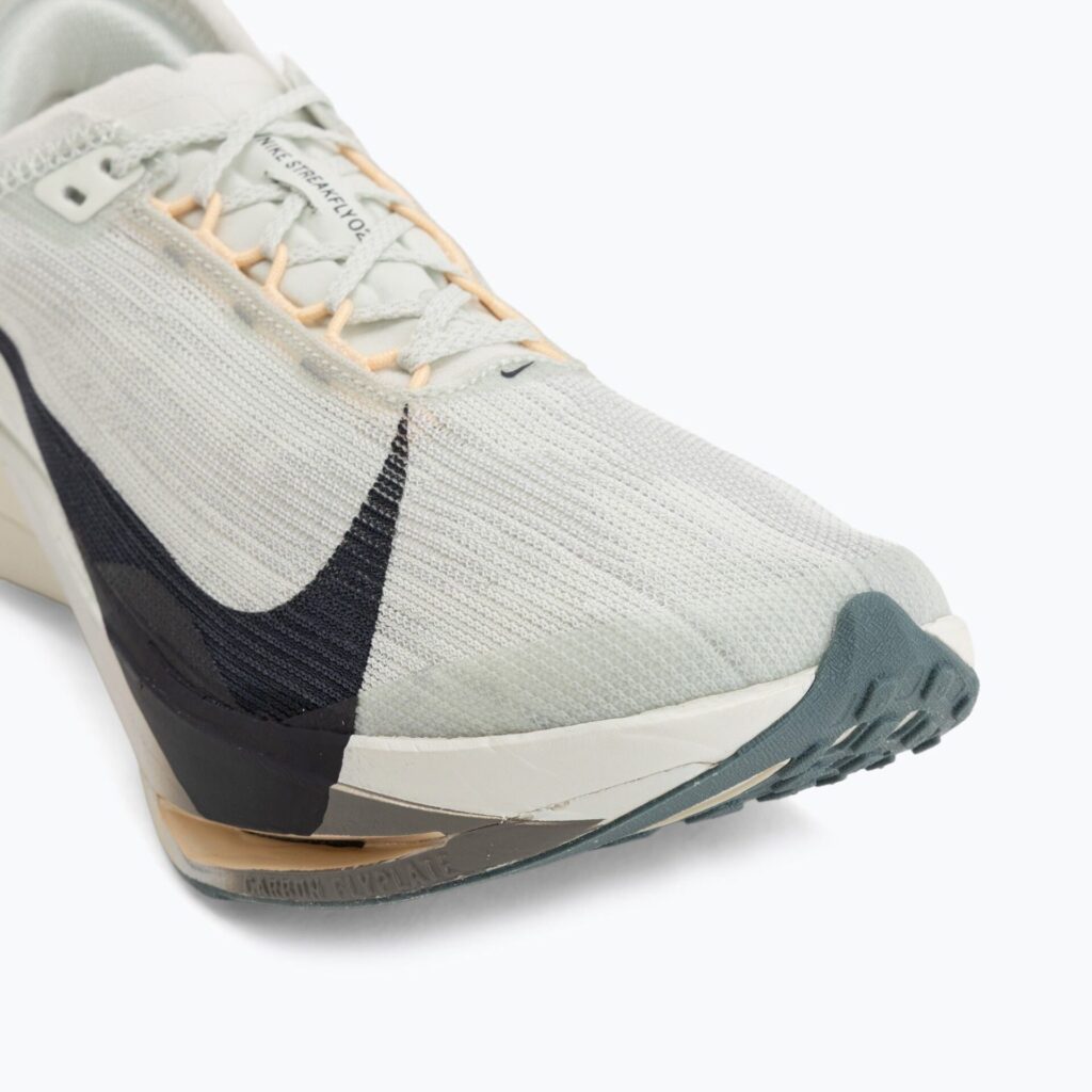 Кроссовки для бега Nike Streakfly 2 spruce aura/phantom/dark obsidian