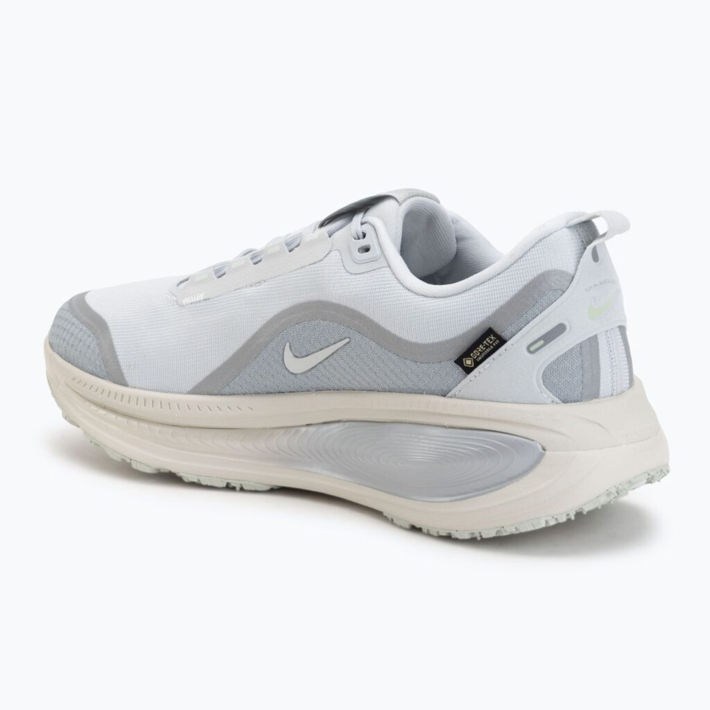 Кроссовки для бега Nike Vomero 18 GORE-TEX pure platinum/metallic silver