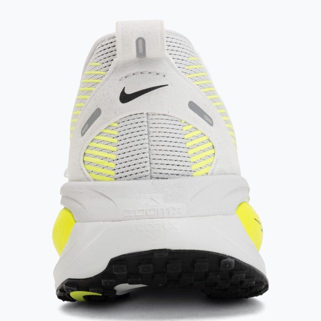 Кроссовки для бега Nike Vomero 18 photon dust/volt/black