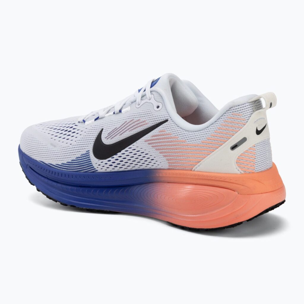 Кроссовки для бега Nike Vomero 18 white/racer blue/atomic pink/black