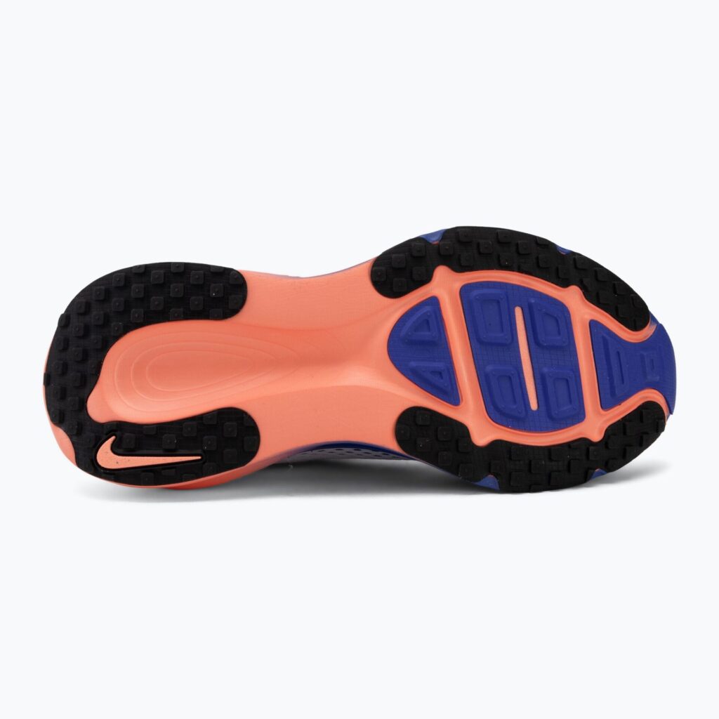 Кроссовки для бега Nike Vomero 18 white/racer blue/atomic pink/black