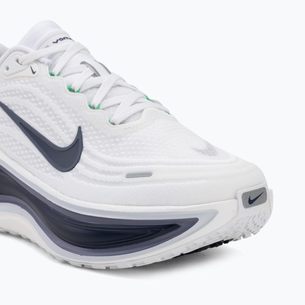 Кроссовки для бега Nike Vomero Plus white/green spark/midnight navy
