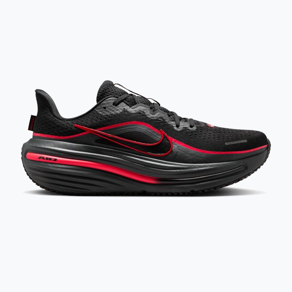 Кроссовки для бега Nike Winflo 12 black/red orbit/dark smoke grey/black